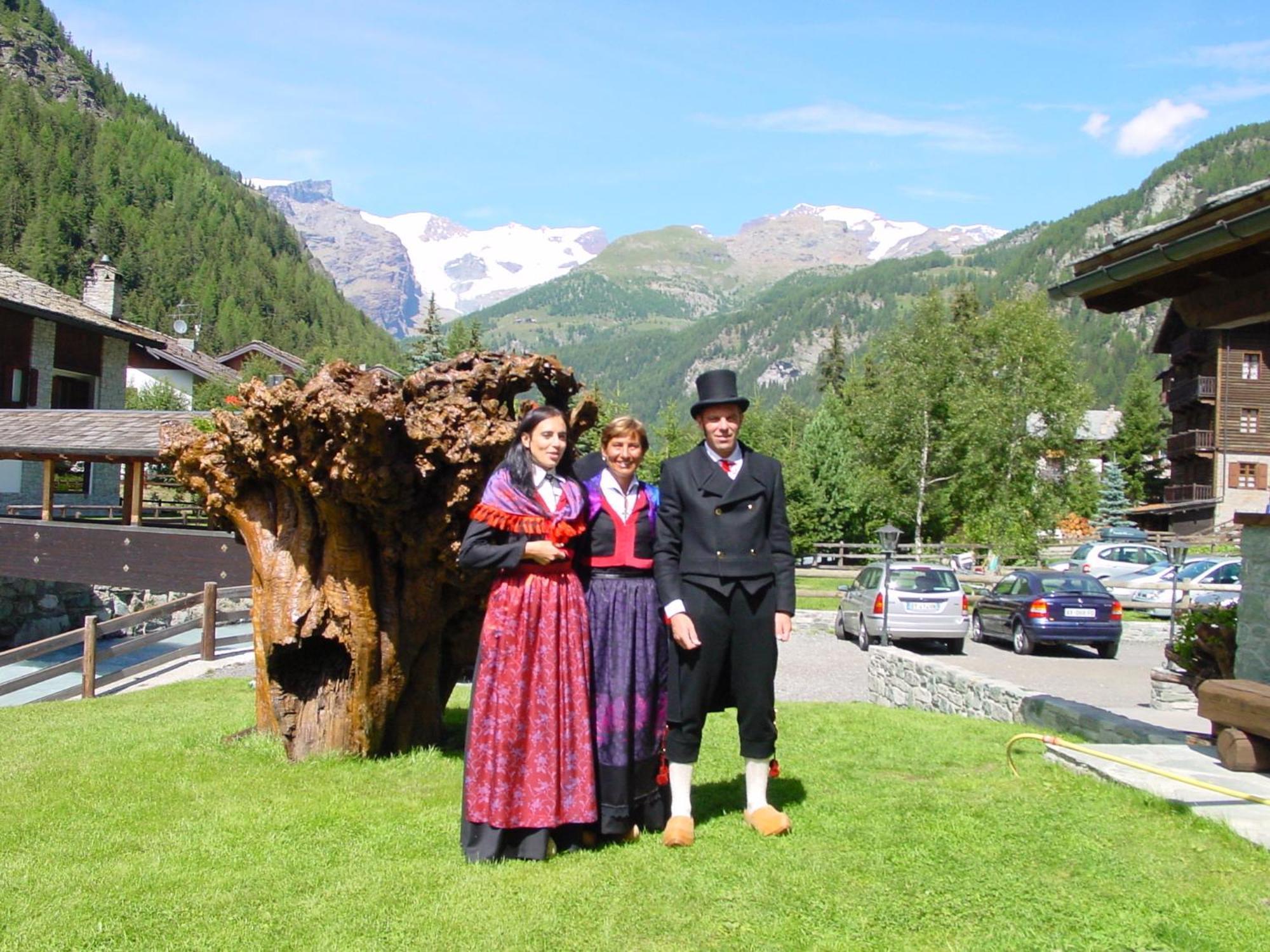 Hotel Bellevue Champoluc Zewnętrze zdjęcie