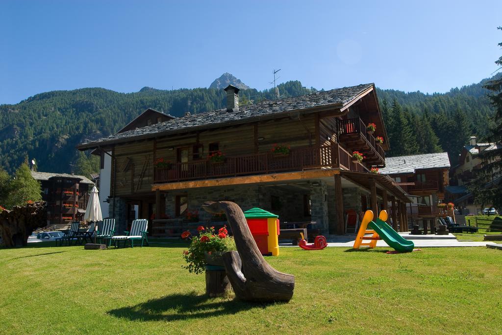 Hotel Bellevue Champoluc Zewnętrze zdjęcie